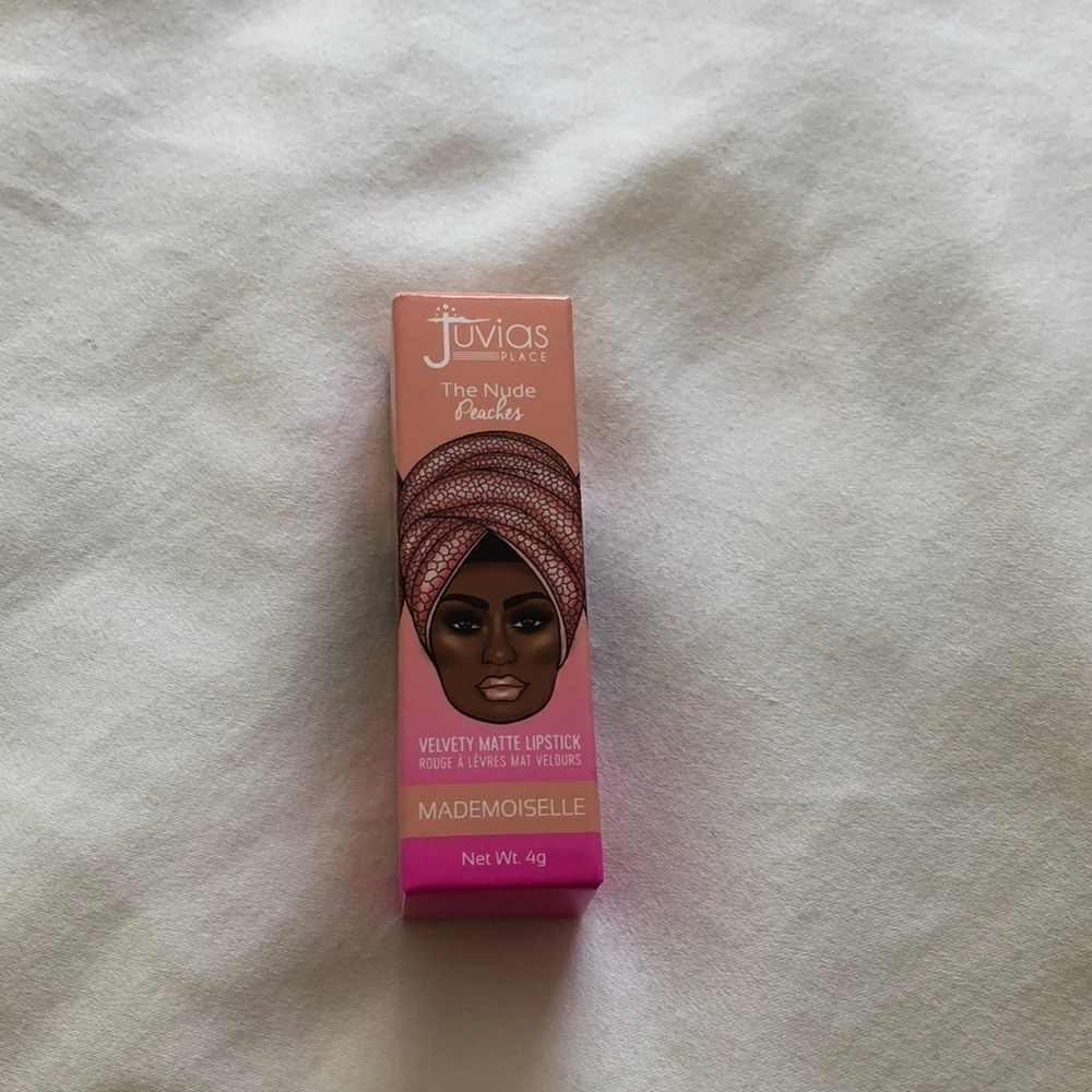 Juvia’s Place The Nude Peaches Mademoiselle NIB